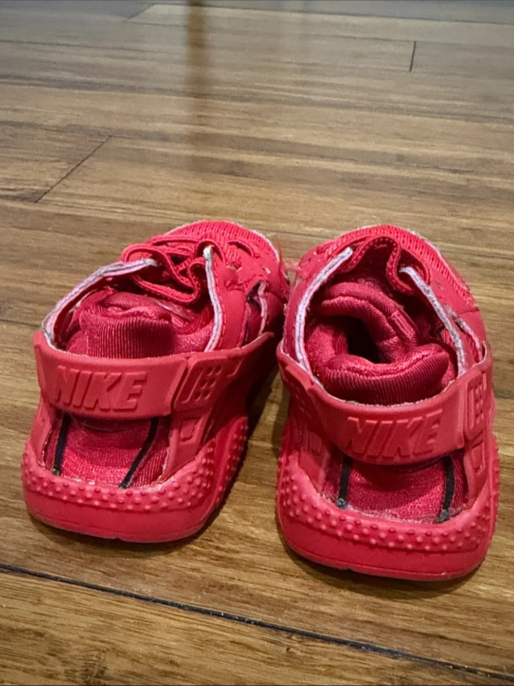 NIKE Toddler Huarache Run TD Sneakers Triple University Red 704950-600 Shoes 4C